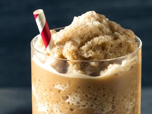 Kopi Slushie Viral, Ternyata Belum Tentu Sehat! Ini Penjelasan Ahli