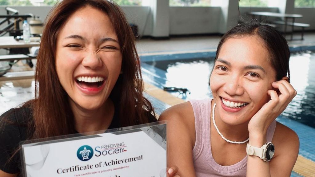 Marion Jola Happy Banget Dapat Sertifikat Freediving