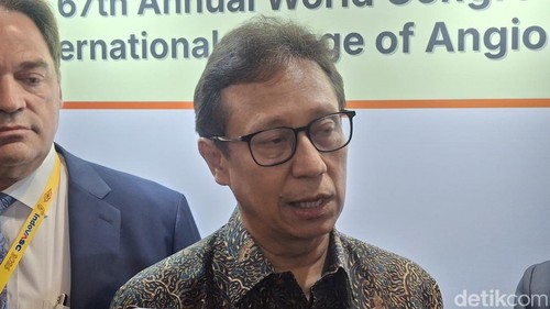 Menteri Kesehatan Budi Gunadi Sadikin dalam acara 67th Annual World Congress International College of Angiology (ICA) 2026 di The Westin Resort Nusa Dua, Kuta Selatan, Badung, pada Jumat (31/7/2026).