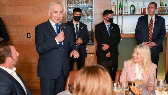Israeli Prime Minister Benjamin Netanyahu and his wife Sara attend a memorial dinner for late U.S. Senator Lindsey Graham (R-SC) in Washington, D.C., U.S., July 27, 2026. Maayan Toaf/GPO/Handout via REUTERS    THIS IMAGE HAS BEEN SUPPLIED AND PROCES