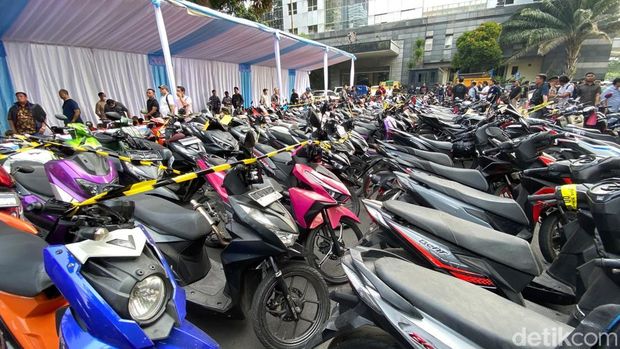 Polda Metro Jaya menggelar Operasi Berantas Jaya, menangkap ratusan bandit jalanan
