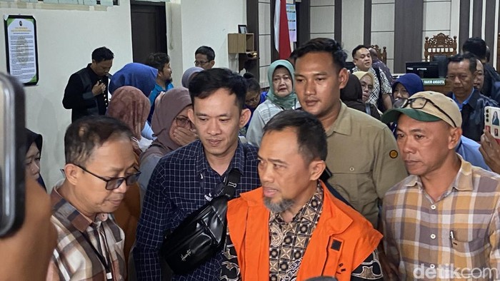Sekda Cilacap nonaktif, Sadmoko Danardono di Pengadilan Tipikor Semarang, Kecamatan Semarang Barat, Kota Semarang, Jumat (30/7/2026).