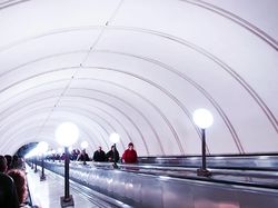 10 Stasiun Metro Terdalam di Dunia, Ada yang Sedalam 116 Meter