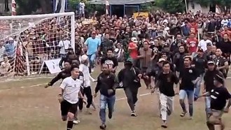 Wasit Tarkam di Purbalingga Dikeroyok Suporter Hingga Dibawa ke RS