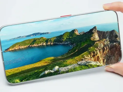 Tecno 0mm bezel