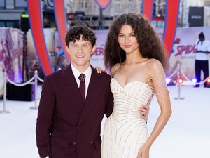Tom Holland dan Zendaya Jadi Pasangan Paling Cuan Tahun Ini