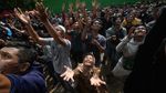 Tradisi Yaa Qawiyyu Kembali Digelar, 6,5 Ton Apem Dibagikan di Klaten