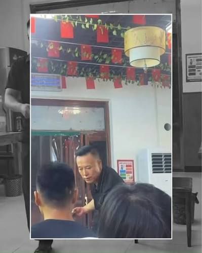 Viral Disebut Mirip Elon Musk, Restoran BBQ Chef Ini Langsung Laris!