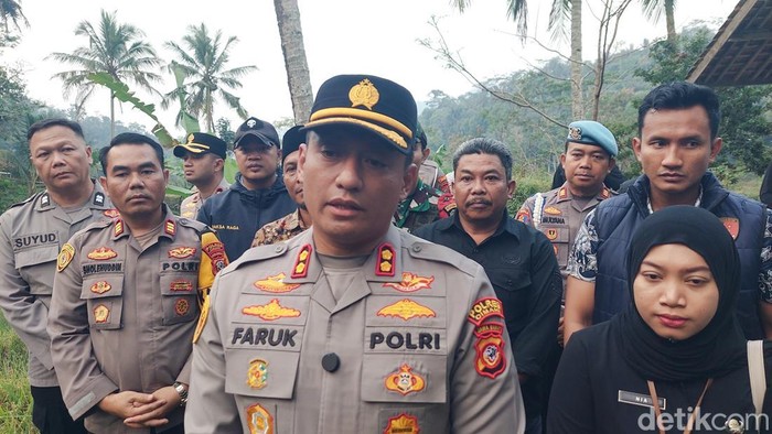 Kapolres Cimahi, AKBP Moh. Faruk Rozi