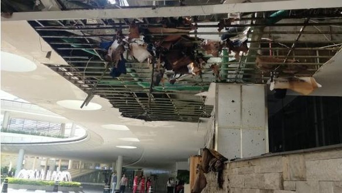 Kebakaran di Hotel Pullman di kawasan Jakarta Barat (Jakbar) telah padam. Kebakaran diduga dipicu masalah kelistrikan. (dok Damkar DKI)