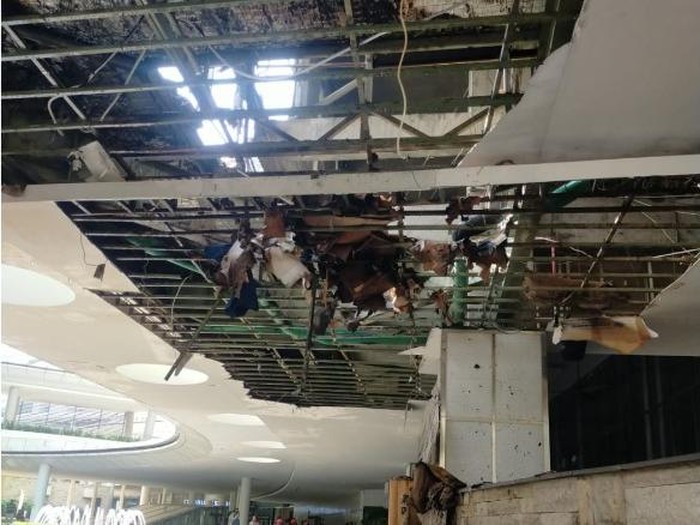 Kebakaran di Hotel Pullman di kawasan Jakarta Barat (Jakbar) telah padam. Kebakaran diduga dipicu masalah kelistrikan. (dok Damkar DKI)