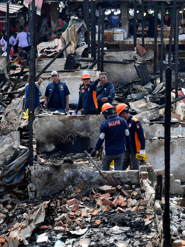 Kebakaran Pasar Sepinggan Hanguskan 250 Kios, Inafis Kumpulkan Bukti