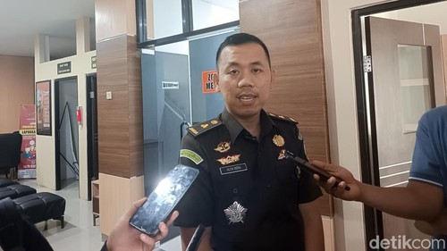 Kepala Seksi Intelijen Kejari Lombok Tengah, Alfa Dera.