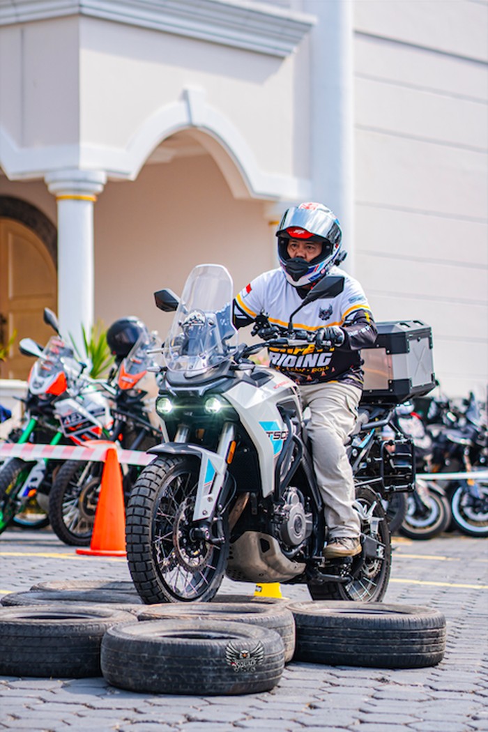 Komunitas otomotif Brotherhood Squad Indonesia.