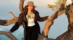Gaya Kece Nabilla Aprillya Saat Taklukkan Kawah Ijen