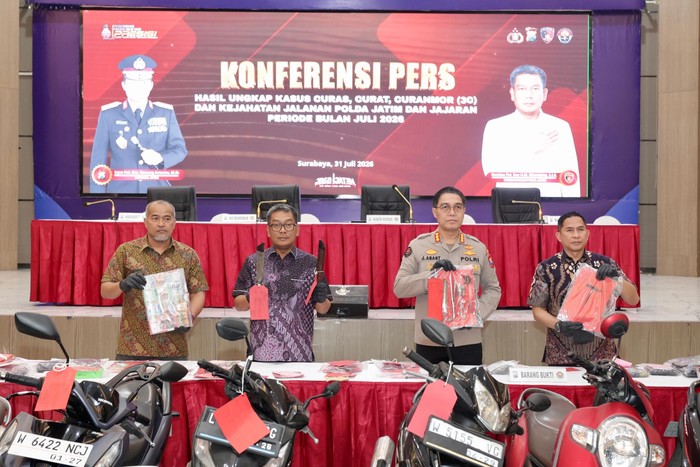 Kasus Pencurian Motor dan Mobil Diungkap Selama Juli 2026, Polda Jatim Kembalikan Kendaraan kepada Korban