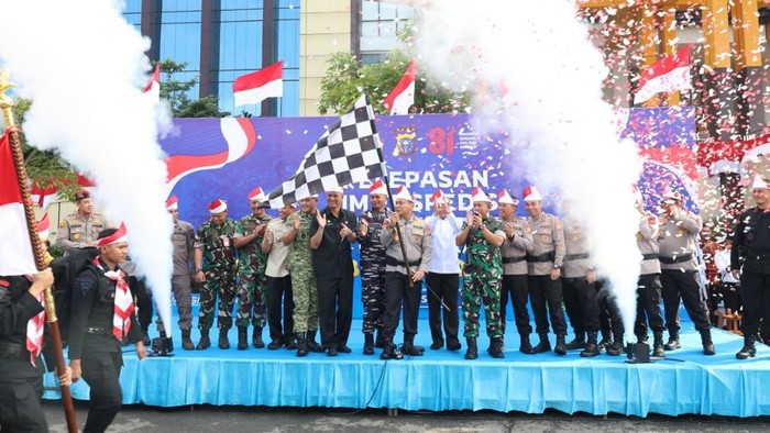 Polda Riau resmi melepas Tim Ekspedisi Merah Putih Presisi, Sabtu (1/8/2026).