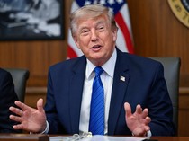 Trump Bantu Jepang Selamatkan Yen, Apa Untungnya buat AS?