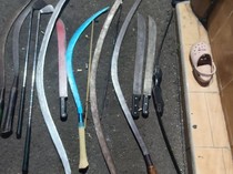 Polisi Tangkap 13 Remaja Tawuran di Depok, Sajam hingga Stik Golf Disita