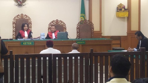 Sidang perkara penyaluran KUR bank plat merah di Jimbaran di Pengadilan Negeri (PN) Denpasar, Jumat (31/7/2026). (Foto: Dok. Istimewa)