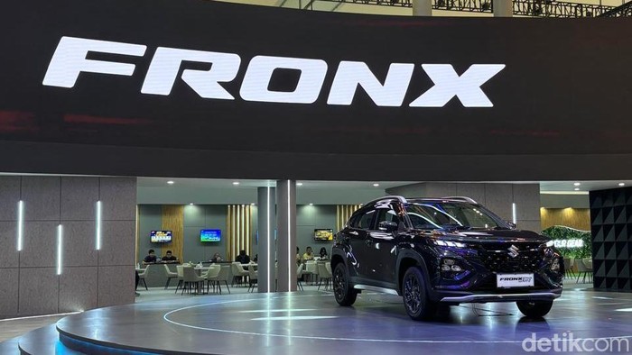 Suzuki Fronx SGX Hybrid Kuro hadir di GIIAS 2026.