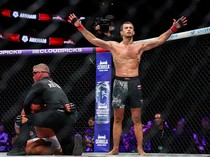 Usman Nurmagomedov Menanti Panggilan UFC