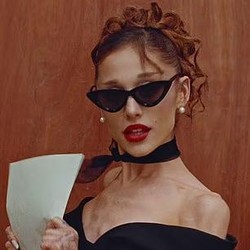 Ariana Grande Hiatus Usai Tur Selesai, Gak Tahan Kena Body Shaming Terus!