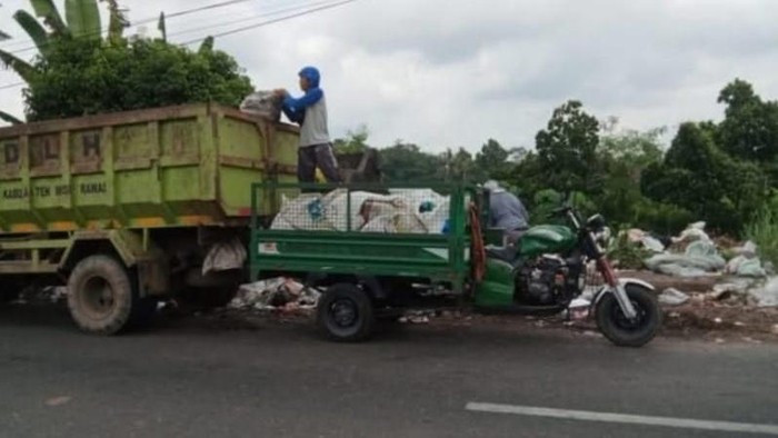 Armada pengangkut sampah di Musi Rawas
