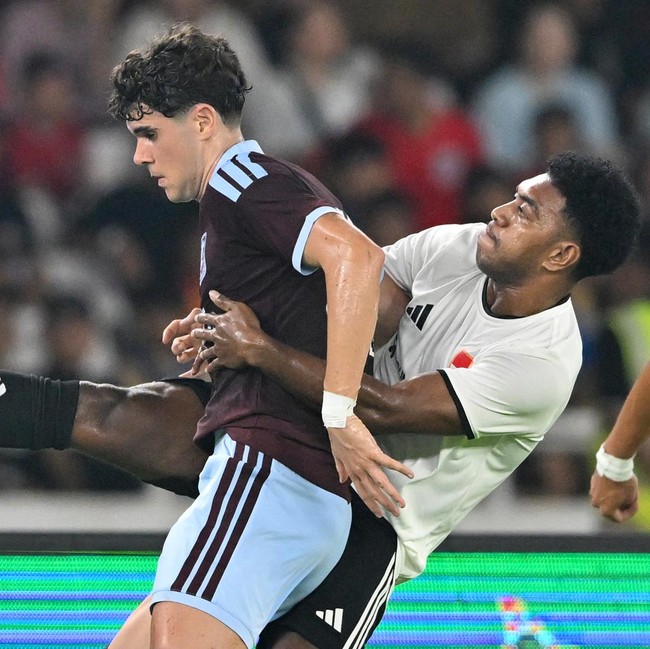 Aston Villa Tundukkan Indonesia All Stars 3-1 di Stadion GBK