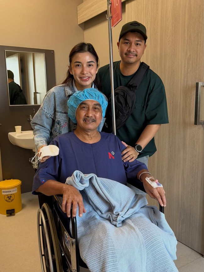 Chelsea Olivia Puji Mukjizat Tuhan Saat Ayah Operasi Jantung-Bisa Lari Lagi