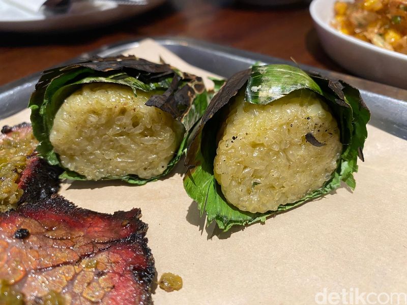 Dari Timur ke Barat, Kolaborasi Spesial Kuliner Manado dan Smokehouse Amerika Kolaborasi Spesial Kuliner Manado dan Smokehouse Amerikadari LC Smokehouse dan Mata Karanjang