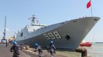 Kapal Qi Jiguang dan Kunlun Shan China Singgah di Surabaya