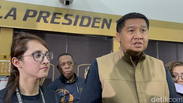 Ketua SC Piala Presiden 2026 Maruarar Sirait dan Ketua OC Tsamara Amany.