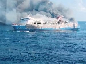 Polisi Masih Sisir Perairan Sumenep Cari Korban KM Mutiara Sentosa 2