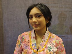 Video: Putri Ariel NOAH Tampil Berkebaya, Jadi Inspirasi Gen Z