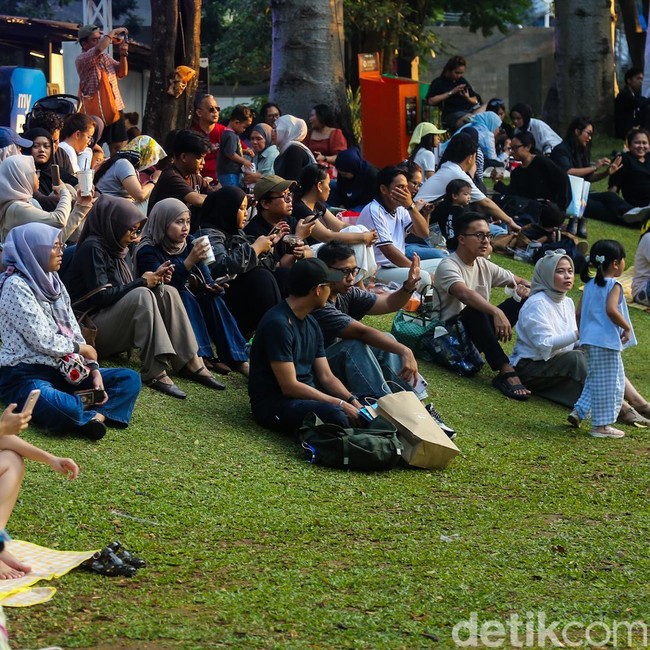 Piknik Sambil Belanja, Taman Brightspot Kembali Ramaikan Urban Forest Cipete