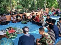 Merawat Tradisi Tayuban di Punden Nyi Siti Dewi Rawiyah Nganjuk