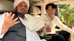 Bikin Haru! Willie Salim Beri Kado Ultah Mobil Mewah ke Ustaz Derry Sulaiman