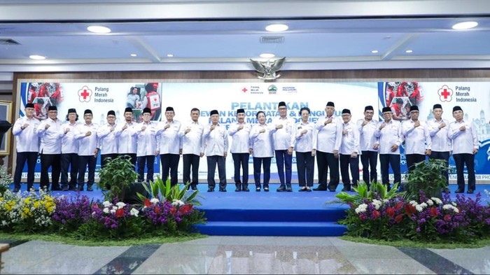 Ahmad Luthfi Minta PMI Jateng Tingkatkan Respons dalam Penanganan Bencana