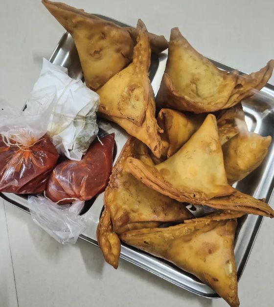 Beli Samosa Online Cuma Rp19 Ribu, Pelanggan Ini Takut Aplikasi Bangkrut