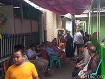 Suasana Duka di Rumah Diding Boneng