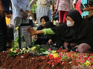 Video Keluarga Ceritakan Penyakit & Kronologi Wafatnya Diding Boneng