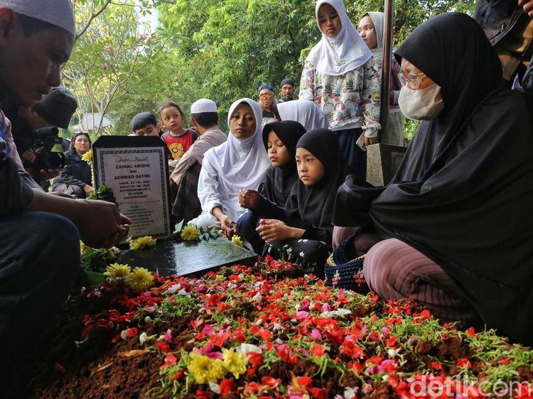 Selamat Jalan, Diding Boneng