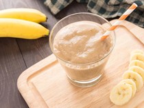 Minum Kopi Campur Pisang Jadi Tren, Ternyata Ada Manfaat Sehatnya
