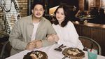 Joanna Alexandra Kompak Makan Steak hingga Onsen Egg bareng Suami