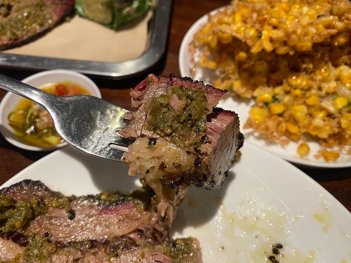 Ketika American Barbecue Bertemu Rempah Manado, Begini Menu Istimewanya