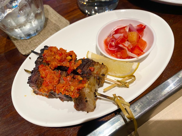 Ketika American Barbecue Bertemu Rempah Manado, Begini Menu Istimewanya