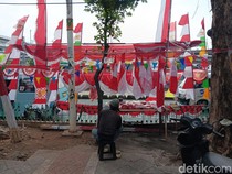 Musim Cuan 17 Agustus Dimulai, Pedagang Bendera Mulai Gelar Lapak