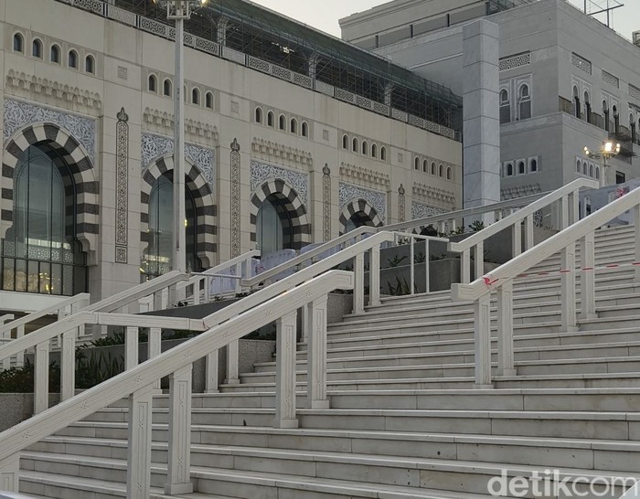Perluasan ketiga Masjidil Haram Wajah baru Masjidil Haram, Makkah usai perluasan ketiga. Foto diambil selama musim haji 2026.