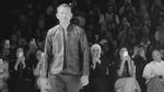 Momen Manis Atiqah Hasiholan dan Anak Temani Rio Dewanto Fashion Show